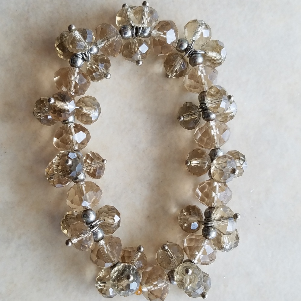 Stretchy bracelet